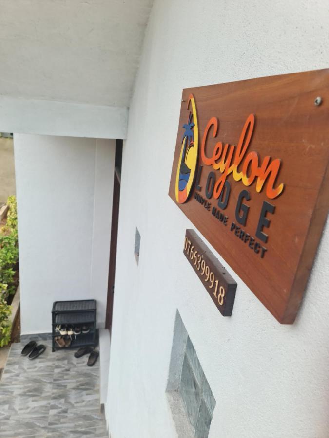 Ceylon Lodge - Airport Transit Hostel Negombo Exterior photo